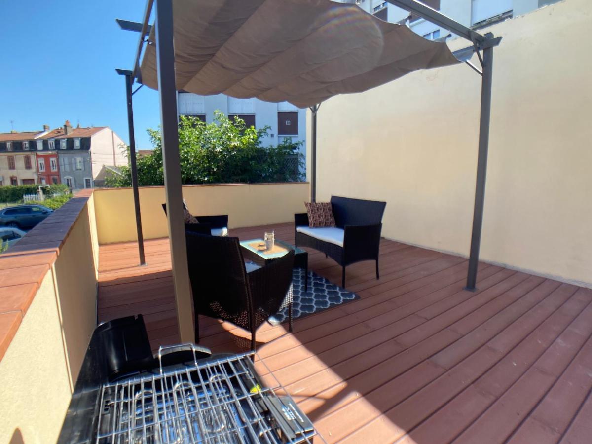 Studio Climatise Et Grande Terrasse Tarbes Centre מראה חיצוני תמונה