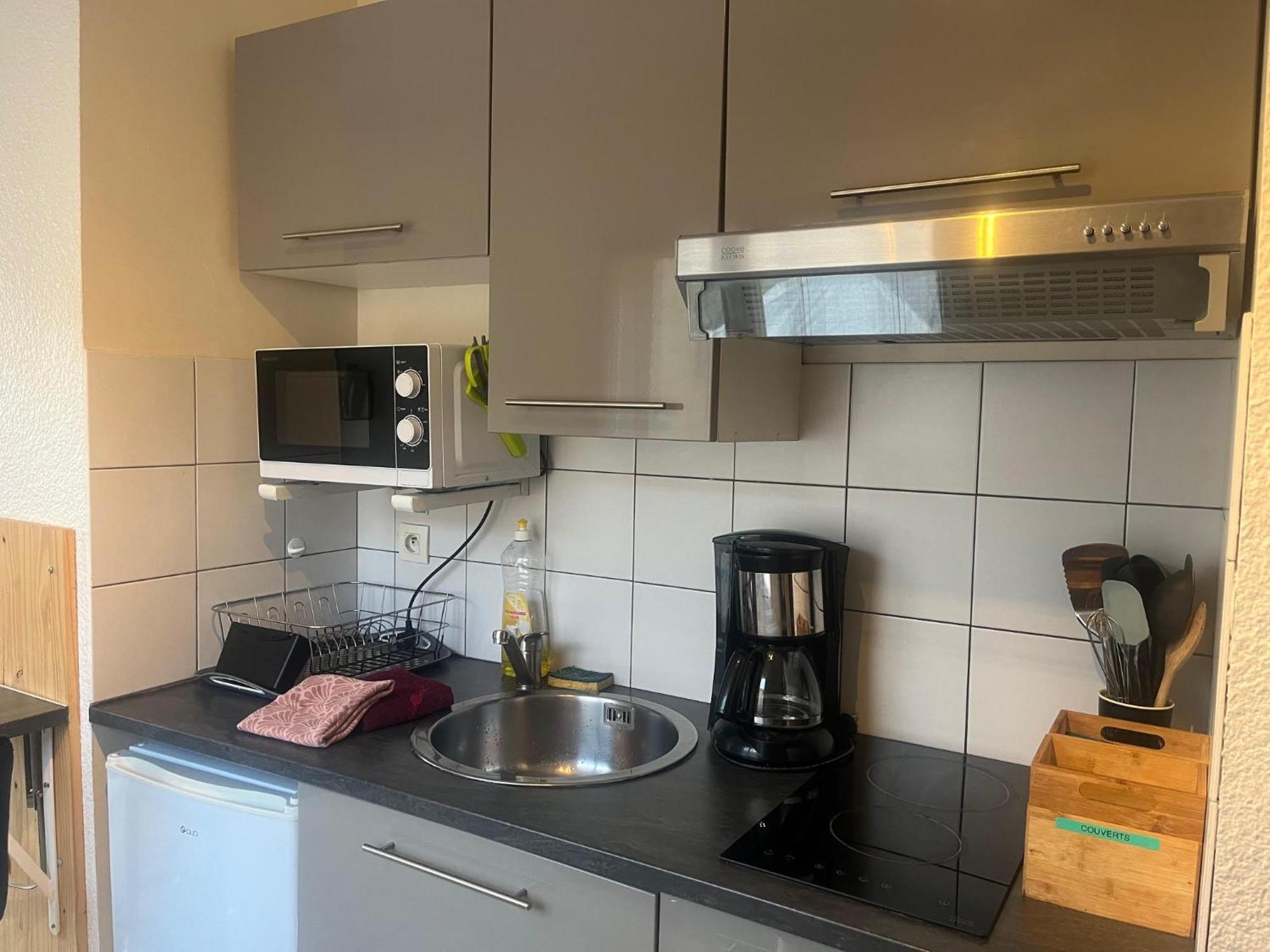 Studio Climatise Et Grande Terrasse Tarbes Centre מראה חיצוני תמונה